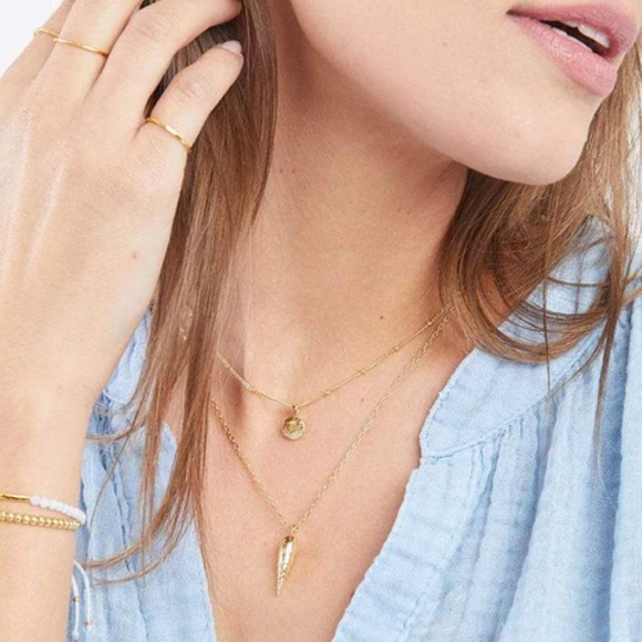 Gorjana Jewelry Gorjana 8k Gold Plated Cove Shell Pendant Necklace